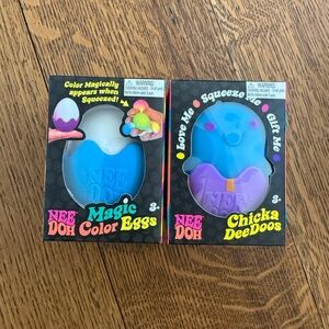 Nee Doh Chicka DeeDoos Squeeze Toy - Blue & Purple